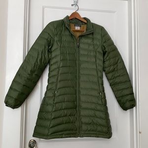 Patagonia long puffer coat/jacket